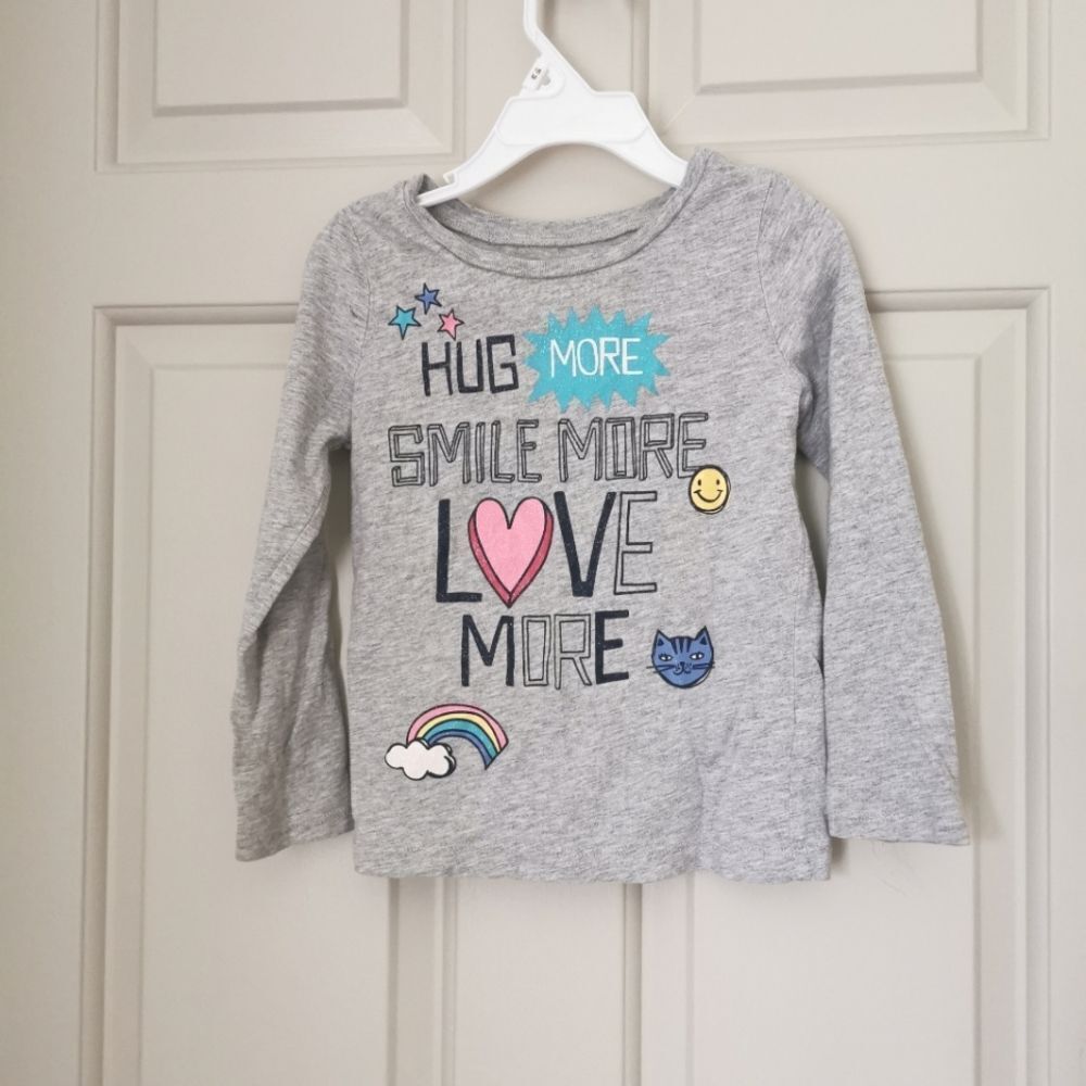 3/$10 Carter's long sleeve t-shirt size 4